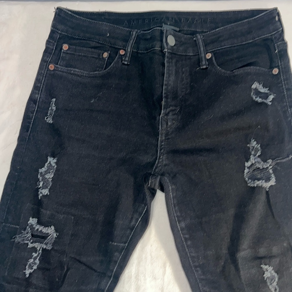 American Eagle jeans, air, flex +,SZ 32 x 30. Like new. Great shape!
